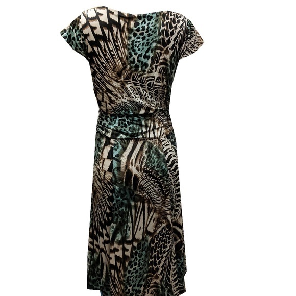 Women's Carina Fashion Animal Print Drape Neck Short Sleeves Midi Dress - Picture 3 of 5